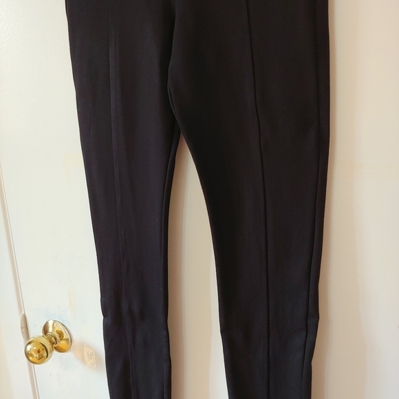 ARITZIA Talula Tailored Dress Legging - Picture 3 of 14
